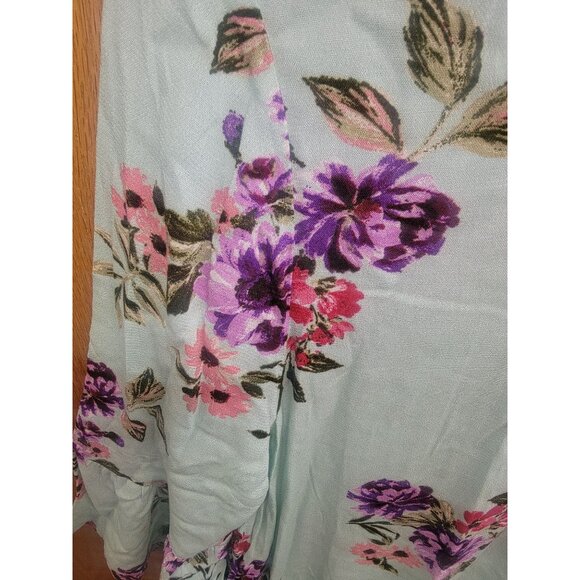 Blu Pepper Floral Tunic Top W/ Lace-Up Neckline & Ruffle Hem Light Blue Medium - Picture 10 of 10